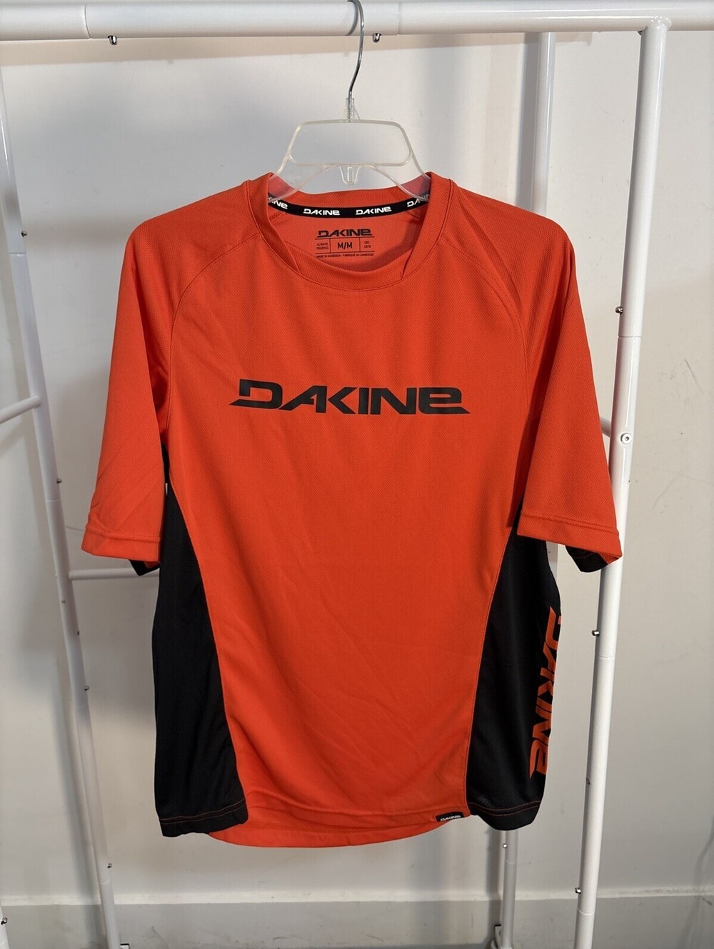 Dakine Thrillium Short Sleeve Men's Medium Cycling Jersey Red And Black